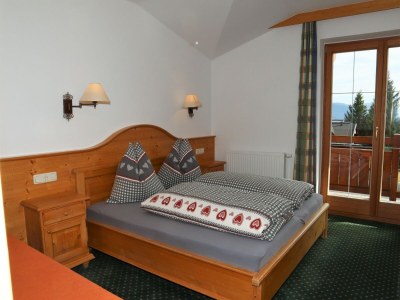 Apartment Apartment in Hochkrimml near Ski Slopes - Features photo 12