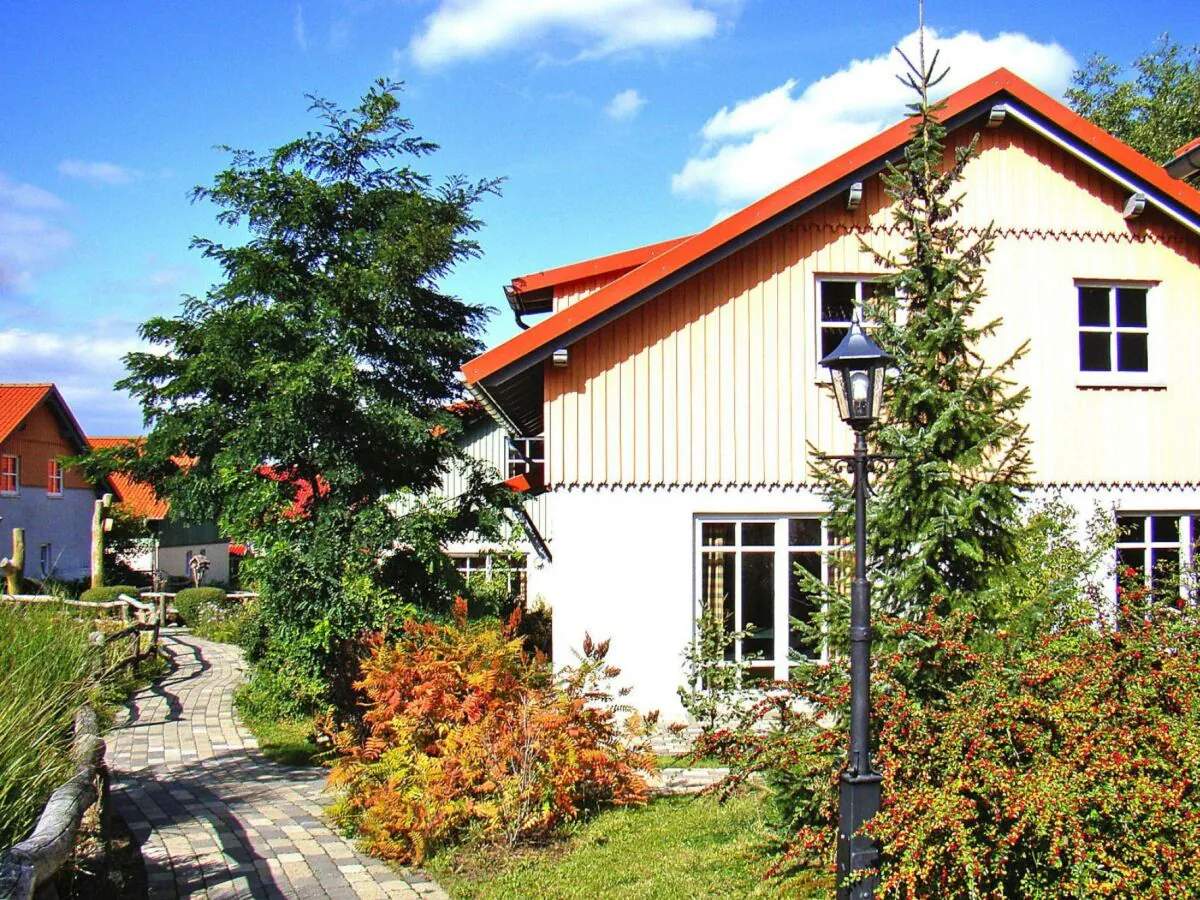 Holiday park Ferienhaus in Wernigerode mit Gemeinschaftspool - Outdoor photo 2