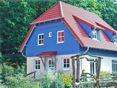 Holiday park Ferienhaus in Wernigerode mit Gemeinschaftspool - Outdoor photo 3