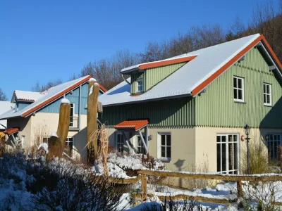 Holiday park Ferienhaus in Wernigerode mit Gemeinschaftspool - Outdoor photo 7