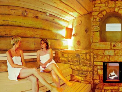 Holiday park Ferienhaus in Wernigerode mit Gemeinschaftspool - Outdoor photo 24