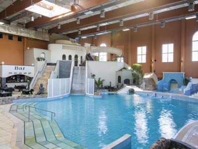 Holiday park Ferienhaus im Van der Valk Resort in Linstow - Outdoor photo 4