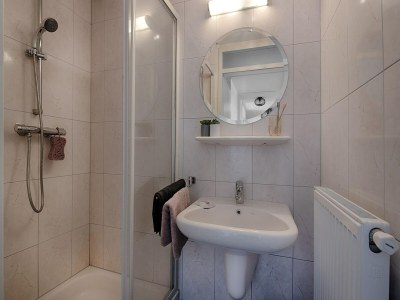 Holiday park Villa with Lake Views - Features photo 10