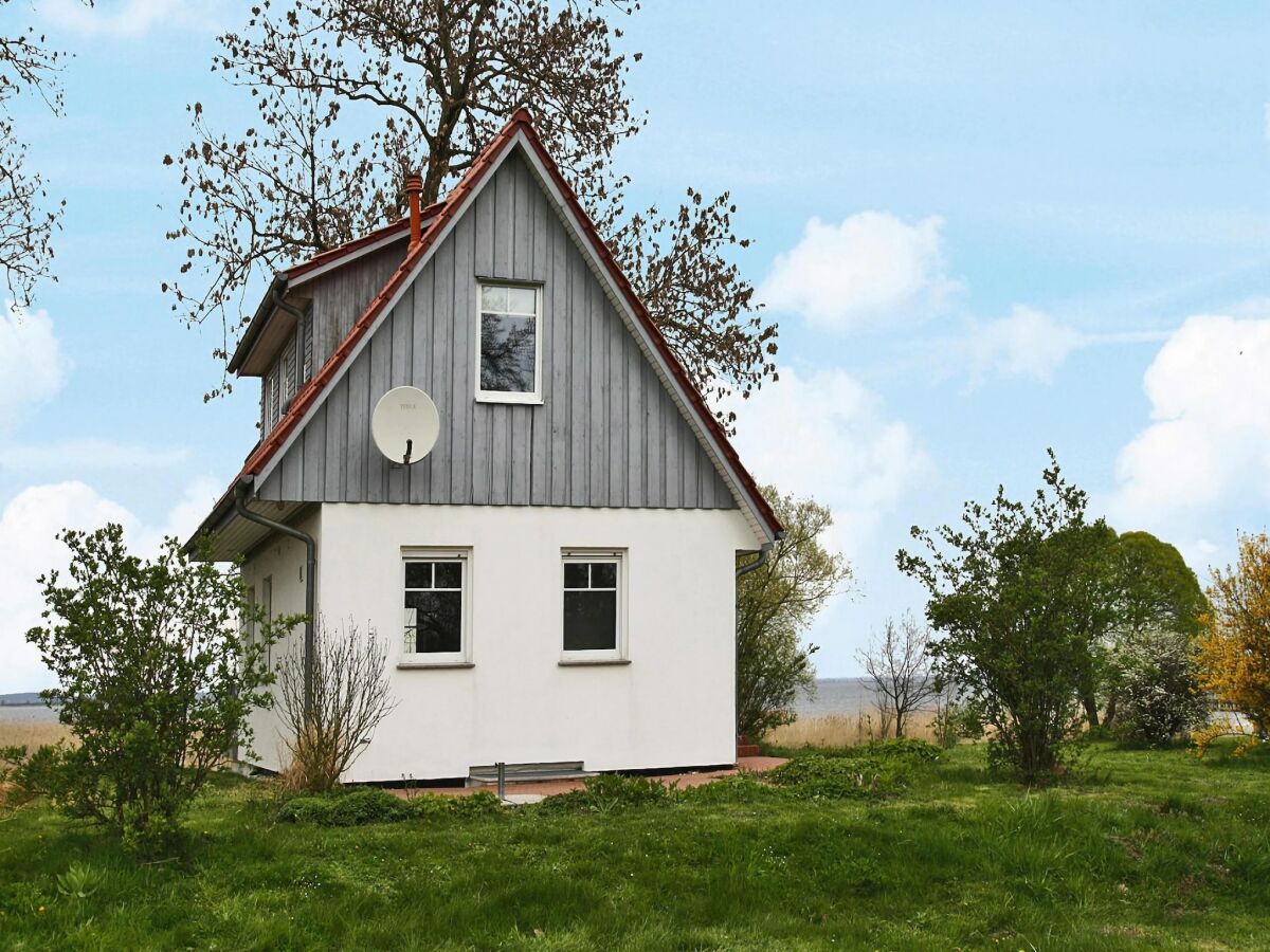 Holiday house Ferienhaus am Kummerower See, Kummerow - Outdoor photo 2