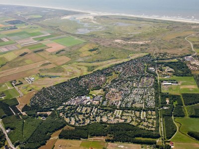 Holiday park Chalet in Texel by Dunes and Water - Environment photo 20