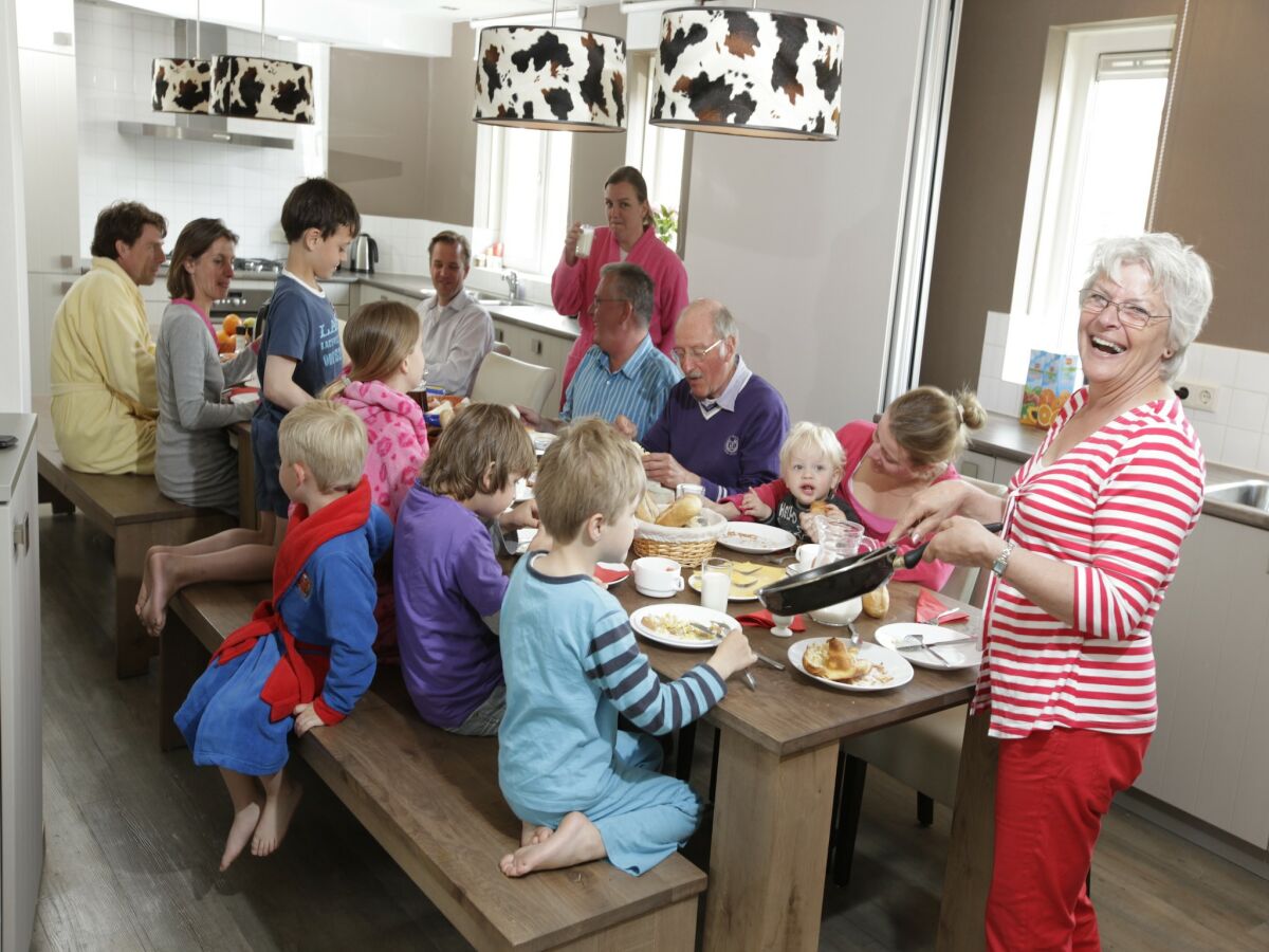 Holiday park Villa in Texel with Luxurious Comfort - Features photo 5