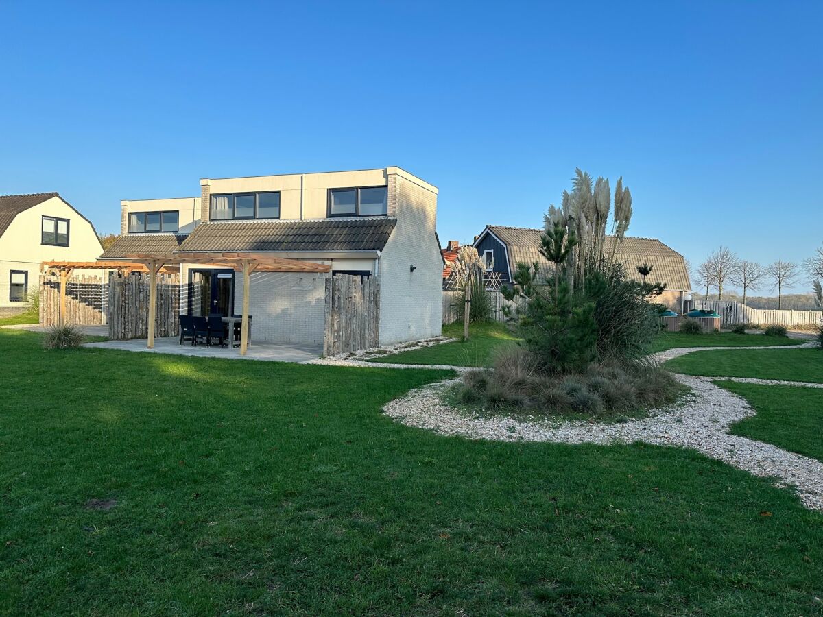 Holiday park Holiday Home on Texel Island with Terrace