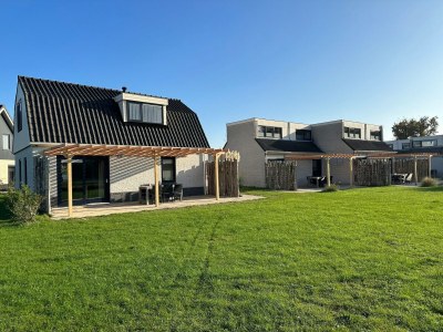 Holiday park Holiday Home on Texel with Stunning Views in De Cocksdorp - Holiday park