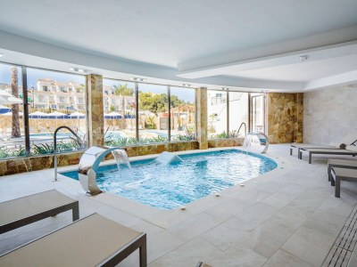 Holiday park Coastal Bliss with Pool - Outdoor photo 35