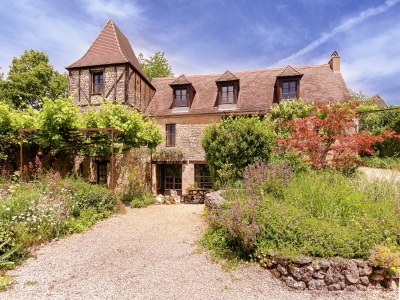 Holiday park Charming Estate Dordogne with Pool in Black Périgord - Holiday park