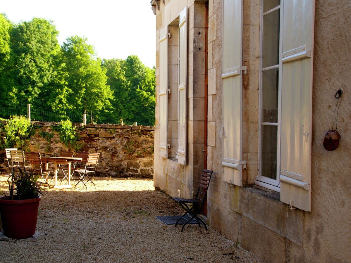 Holiday park Schloss in Chaleix mit Pool und Aussicht - Outdoor photo 4