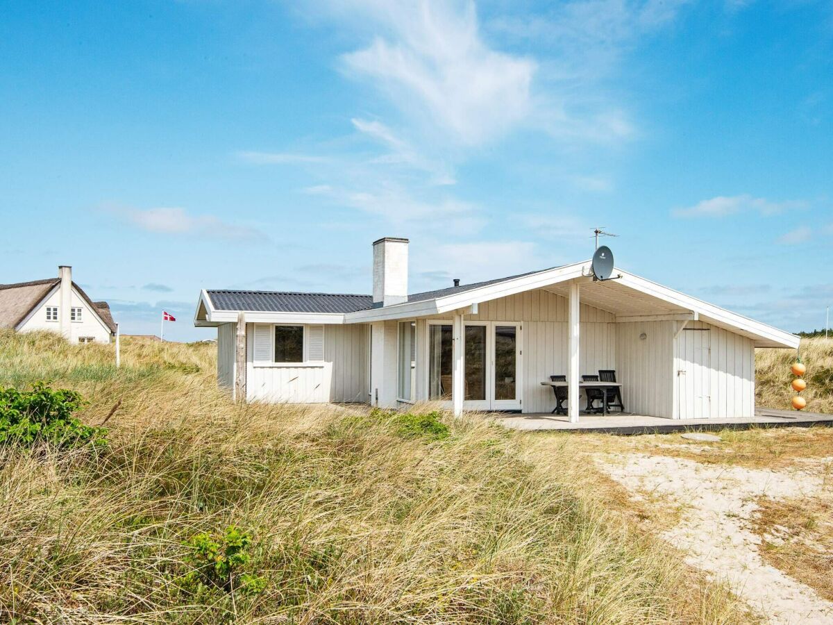 Holiday house 5 person holiday home in Hvide Sande