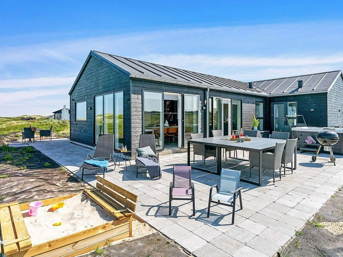 Holiday house 10 Personen Ferienhaus in Løkken