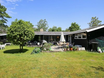 Holiday house 6 person holiday home in Tisvildeleje - Holiday house