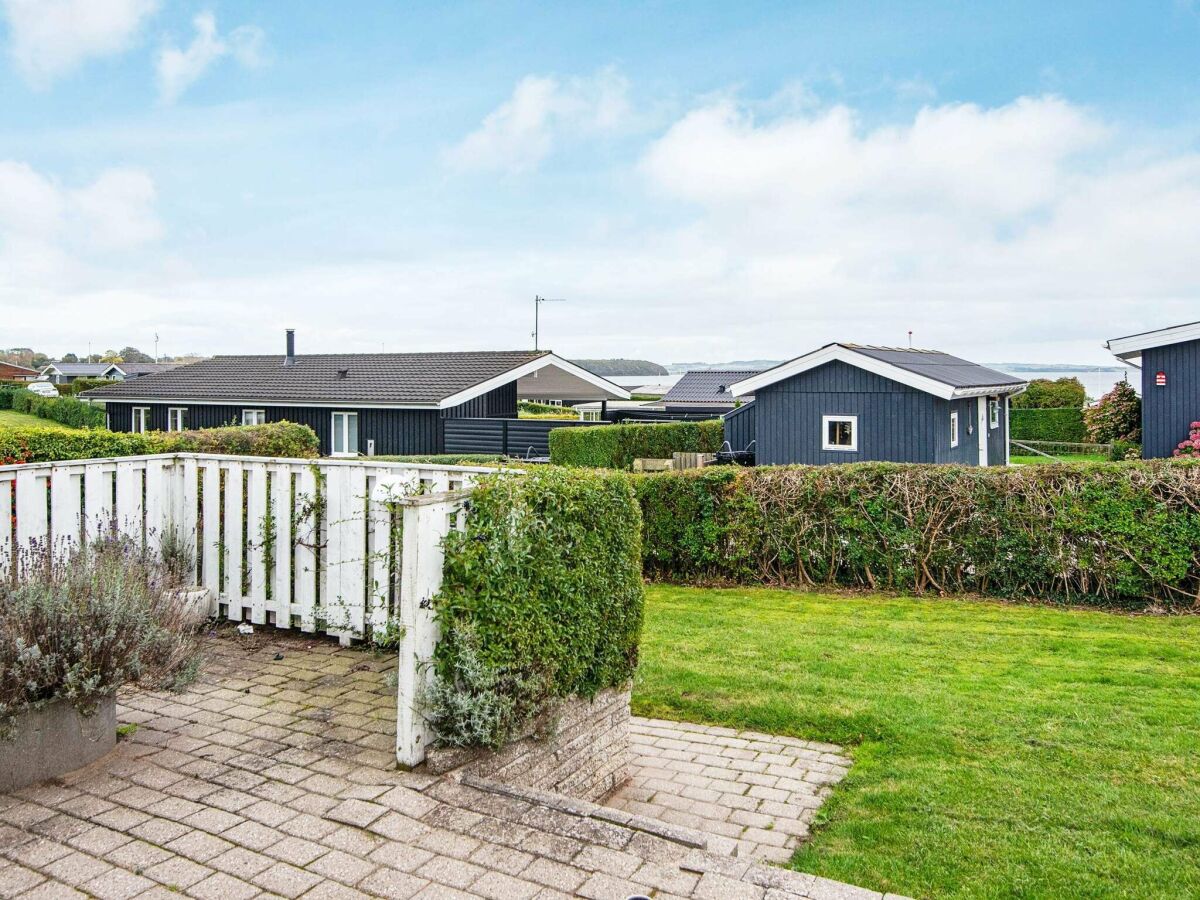 Holiday house 4 person holiday home in Rønde-By Traum - Outdoor photo 3