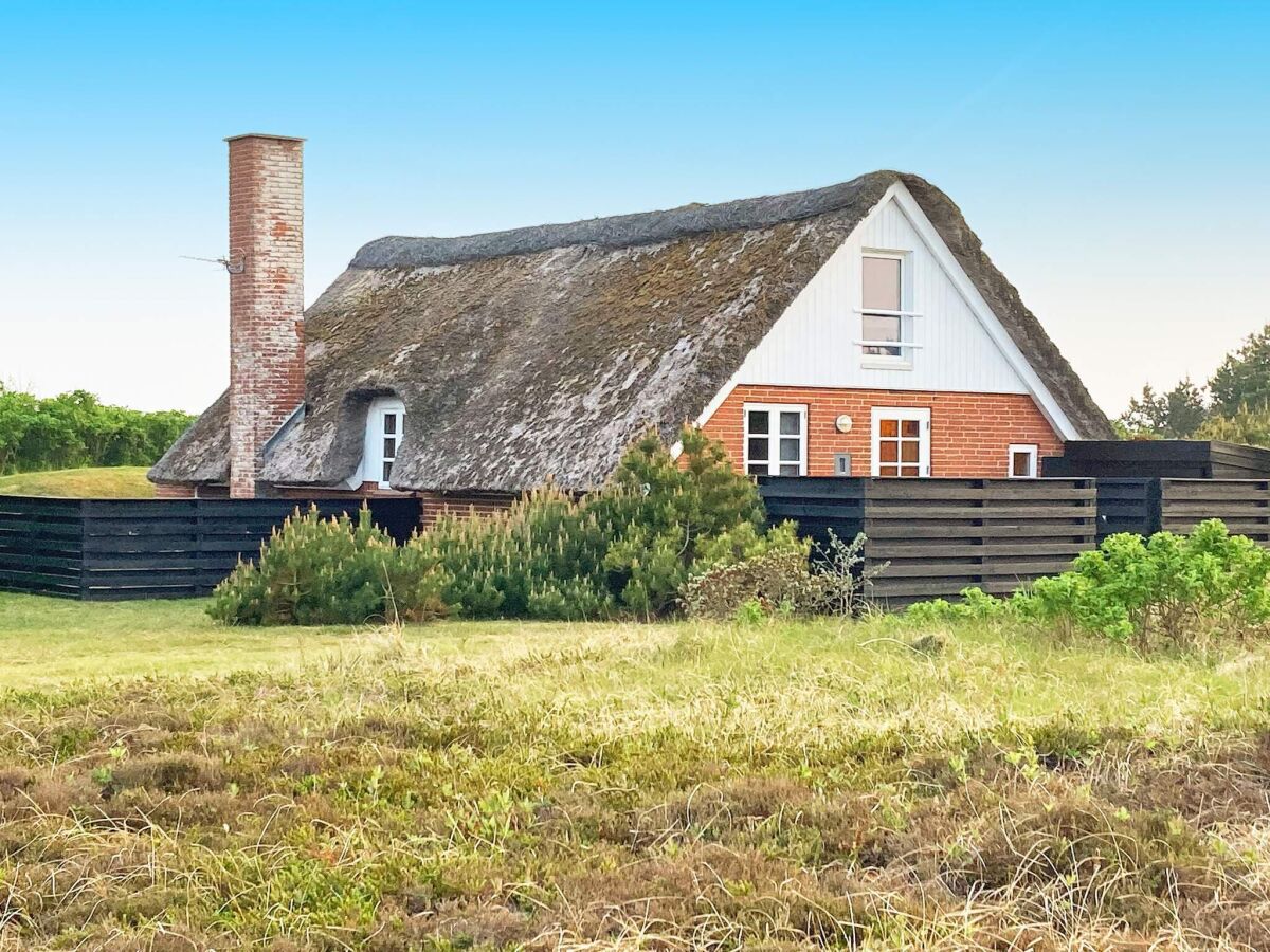 Holiday house 6 person holiday home in Ringkøbing - Outdoor photo 2