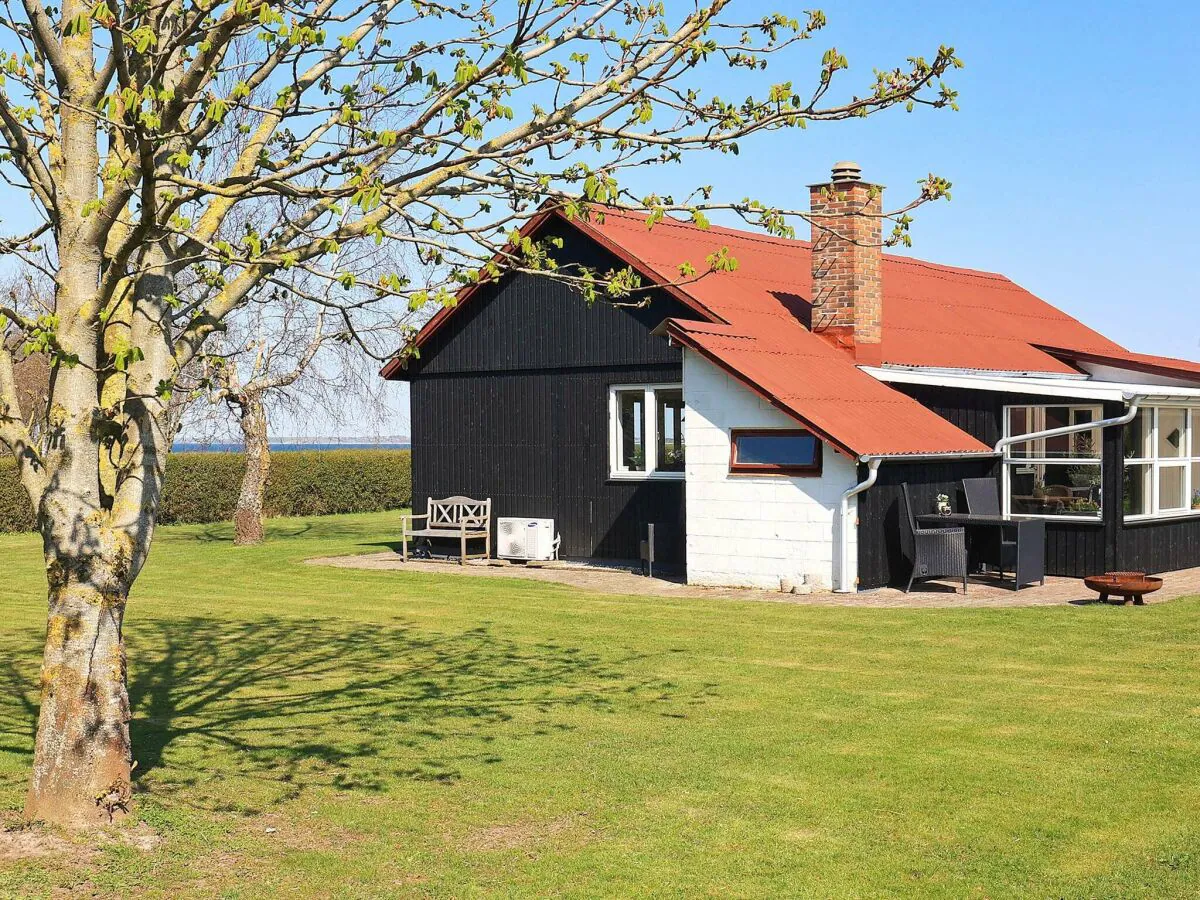 Holiday house 6 person holiday home in Vinderup-By Traum