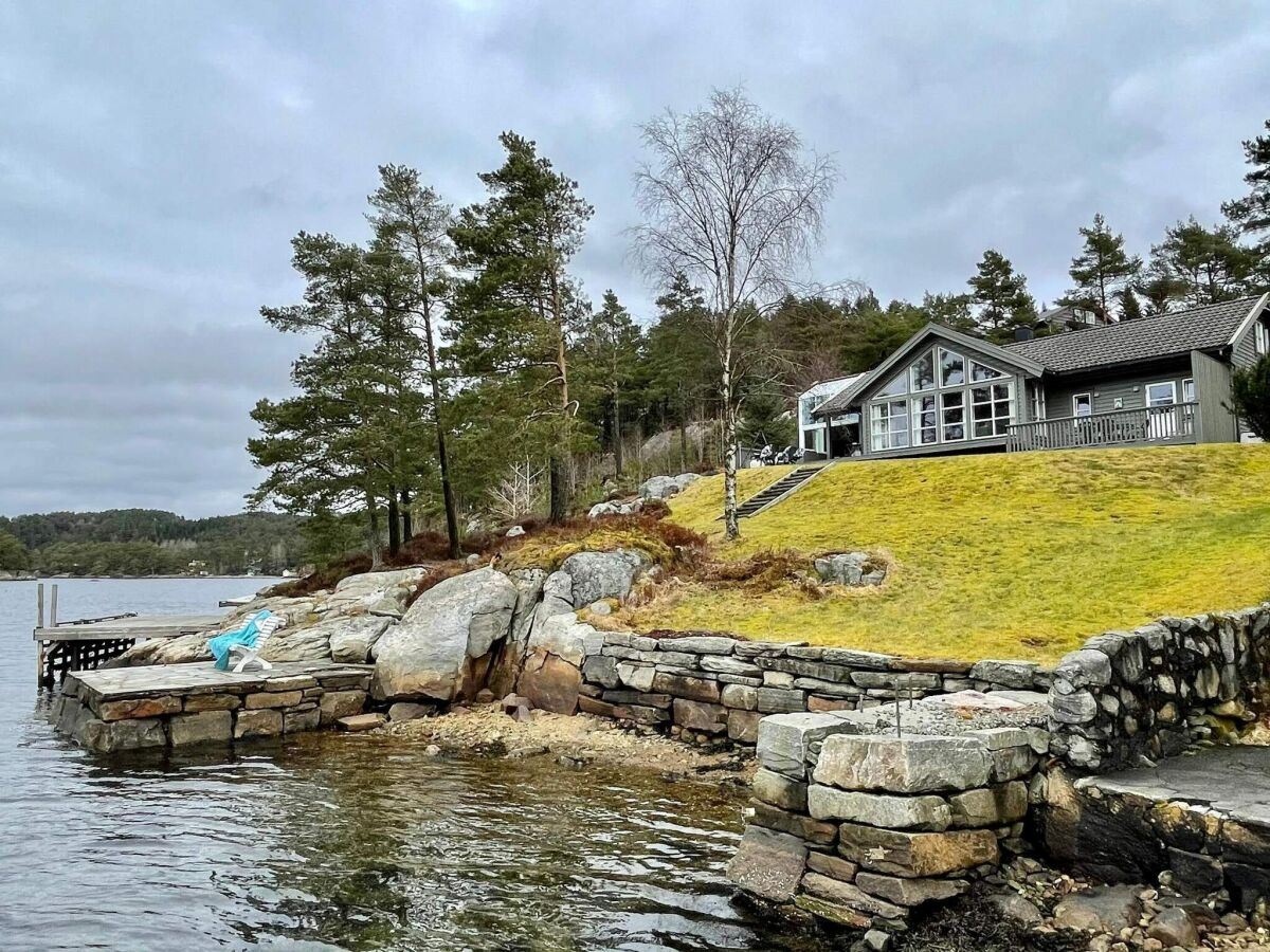 Holiday house 8 person holiday home in SVEIO