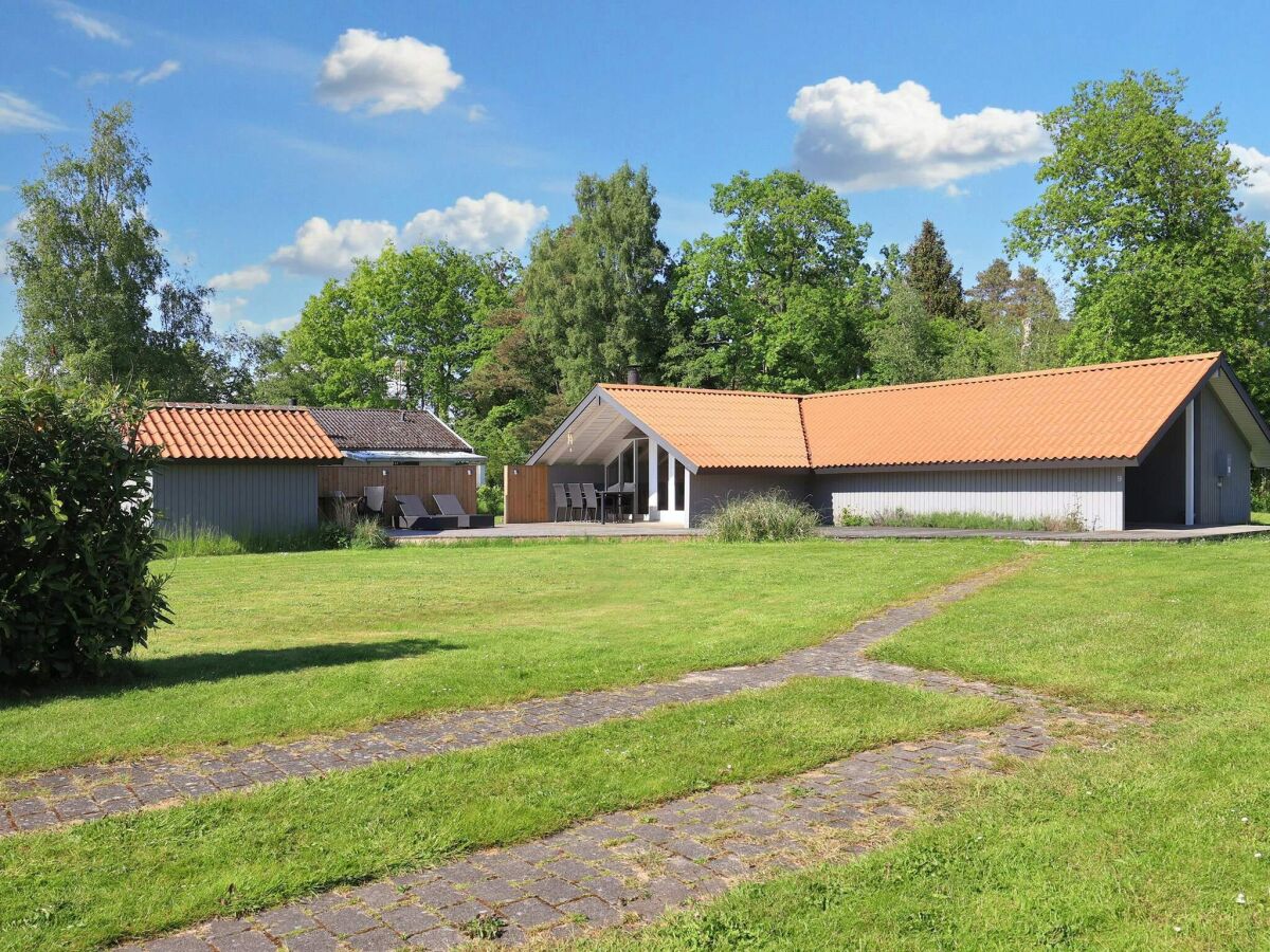Holiday house 6 Personen Ferienhaus in Væggerløse-By Traum