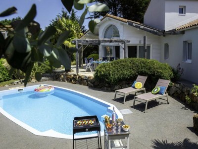 Holiday park Villa in Frankreich mit Pool und Garten - Outdoor photo 31