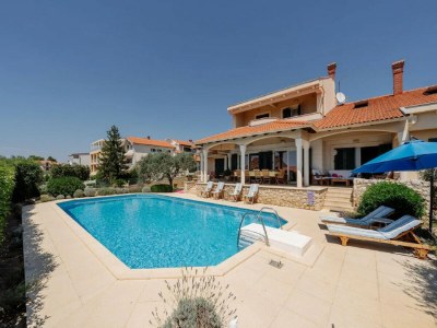 Villa Magnificent Villa Clara with big pool - Outdoor photo 13