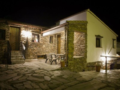Holiday house Holiday Home in Laroya with Pool & BBQ in Laroya - Holiday house
