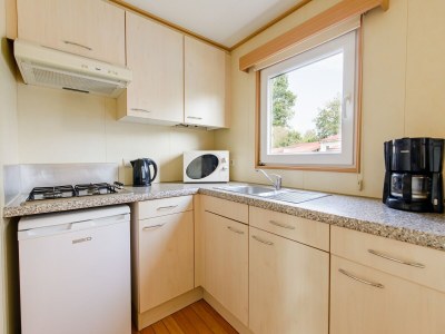 Holiday park Chalet in Leukermeer by the Waterside - Features photo 18