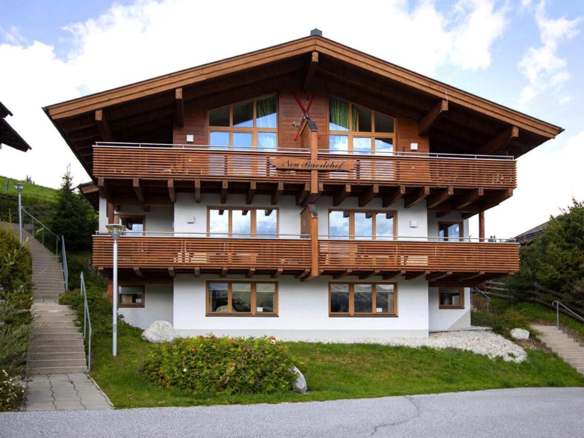 Apartment Chalet in Hohe Tauern with Panoramic Views