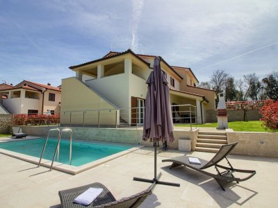 Villa Aurora - Mar with pool, beach 150m - Outdoor photo 2