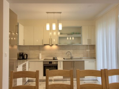 Villa Aurora - Mar with pool, beach 150m - Features photo 11