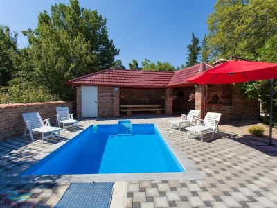 Apartment Apartment in Croatia with Sea View Terrace - Outdoor photo 4