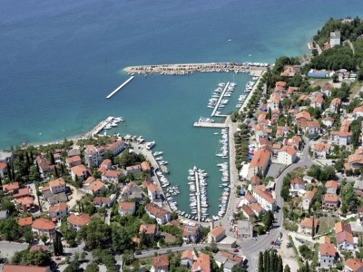 Apartment Apartment in Croatia with Sea View Terrace - Environment photo 15