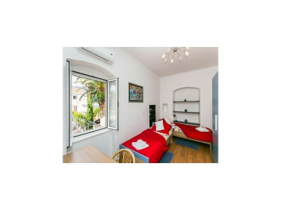 Apartment Villa Marini Dvori - Two-Bedroom Apartment with Terrace - Features photo 15