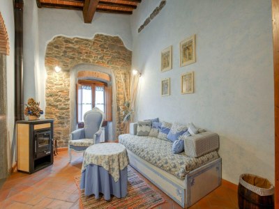 Holiday house Grazioso Agriturismo a Pian di Scò con Barbecue - Features photo 12