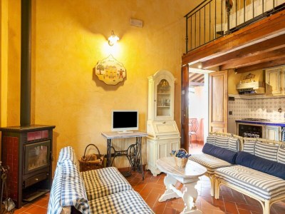 Holiday house Grazioso Agriturismo a Pian di Scò con Barbecue - Features photo 14