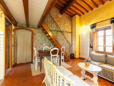Holiday house Grazioso Agriturismo a Pian di Scò con Barbecue - Features photo 22