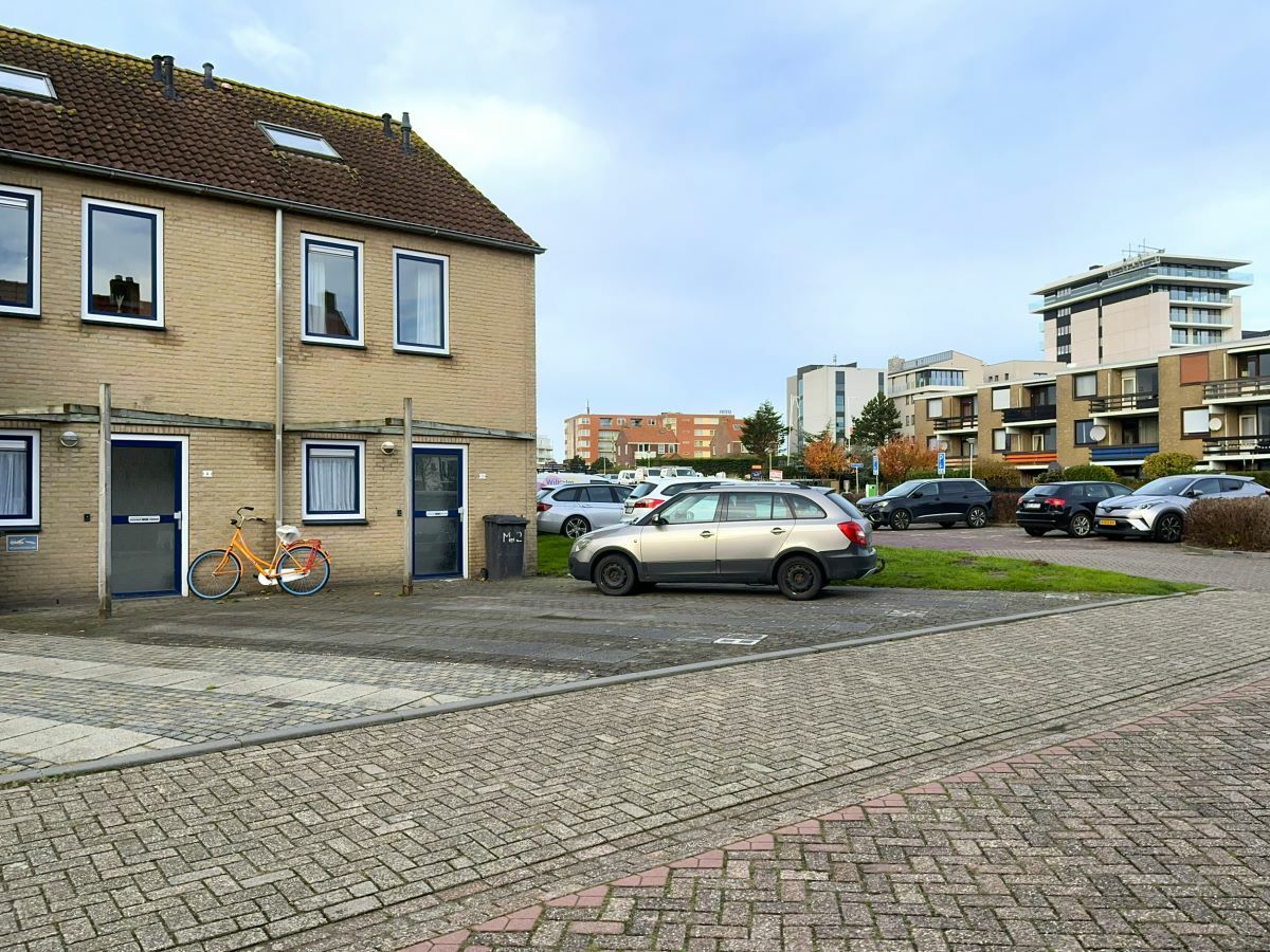 Holiday apartment Meidoornstraat 2 ground floor