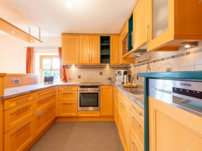 Holiday house Chalet in Saalfelden near Ski Slopes - Features photo 25
