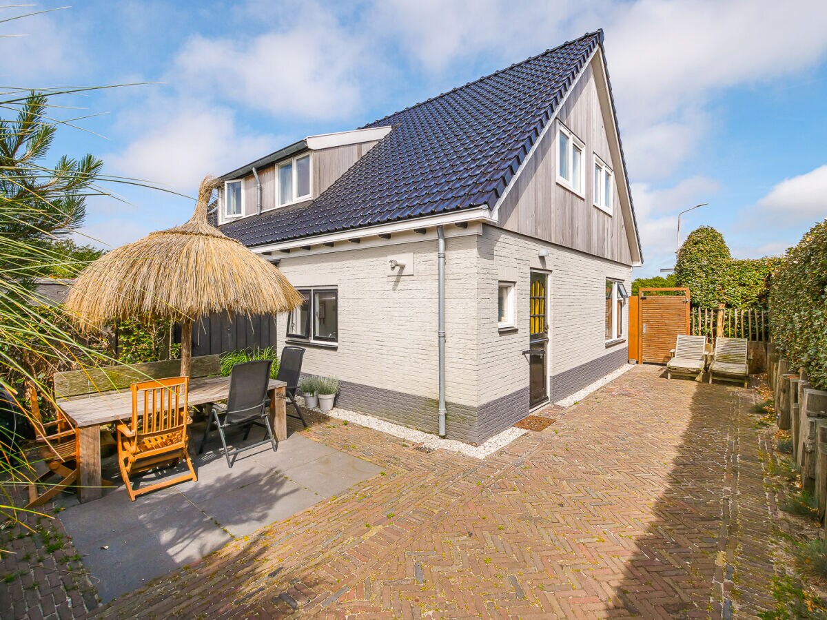 Holiday house The Dune Garden