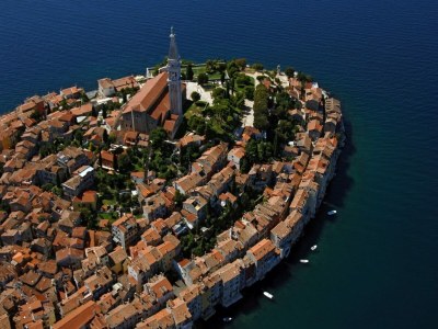 Holiday house Ferienhaus in Novigrad mit privatem Pool - Environment photo 17
