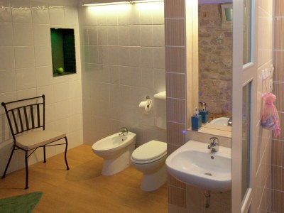 Holiday house Beautiful holiday home on the island Brac, with the sea and a small beach in front of the door! - Features photo 15