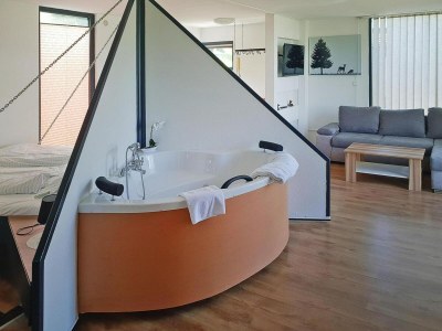 caravan Loft in Gaal near Ski Slope & Hiking Trails - Features photo 23
