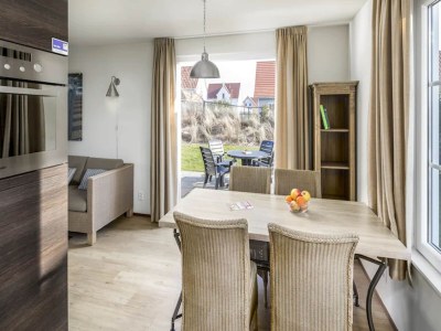 Holiday park Villa in Cadzand-Bad nahe Nordseestrand - Features photo 8