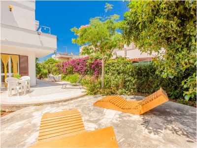 Holiday house Villa Irene at the beach in Torre Santa Sabina BR, - Holiday house