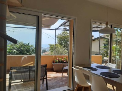 Holiday house Chic Coastal Hill Escape - Features photo 33