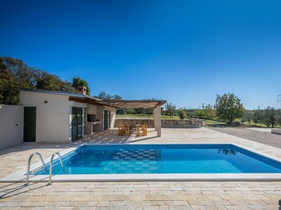 Villa Oliveto with pool in Donji Kašic - Villa