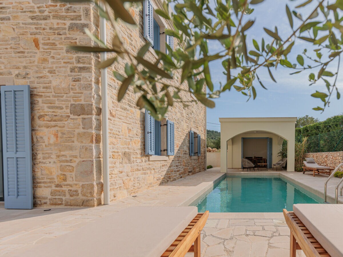 Villa Seafront Villa Adriatica with pool - Outdoor photo 2