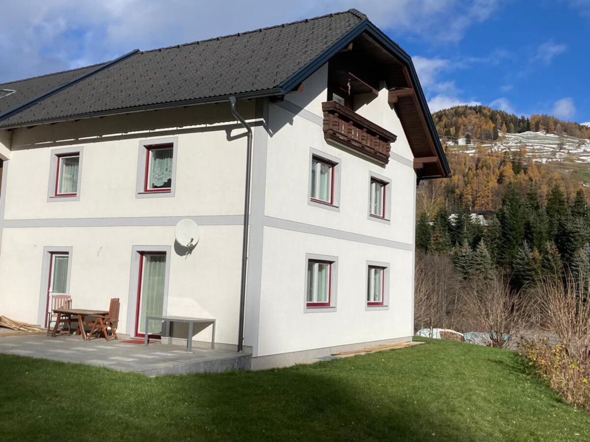 Holiday house Chalet in Rennweg nahe Skipisten - Outdoor photo 5