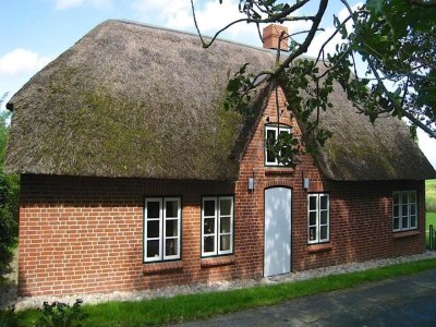 Holiday house Ferienhaus in Westerhever mit Garten - Outdoor photo 6