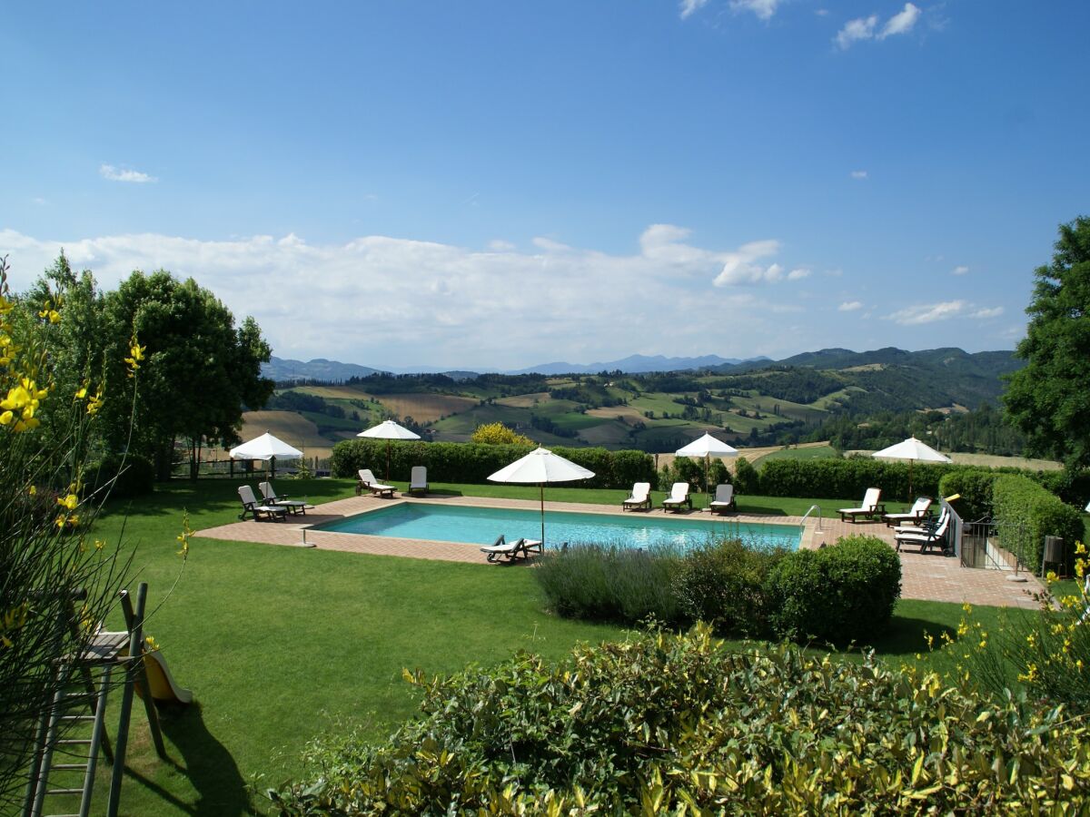 Holiday house Holiday Home in Montone with Pool & Garden - Outdoor photo 3